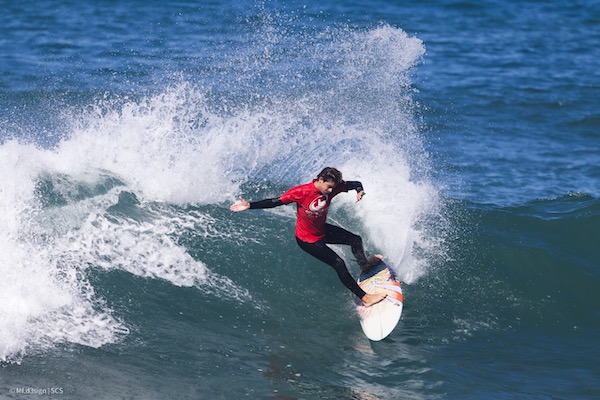 🏄🏾♂️ Resultados da 2ª Etapa do Circuito de Sesimbra termina com sucesso na Praia das Bicas 🌊