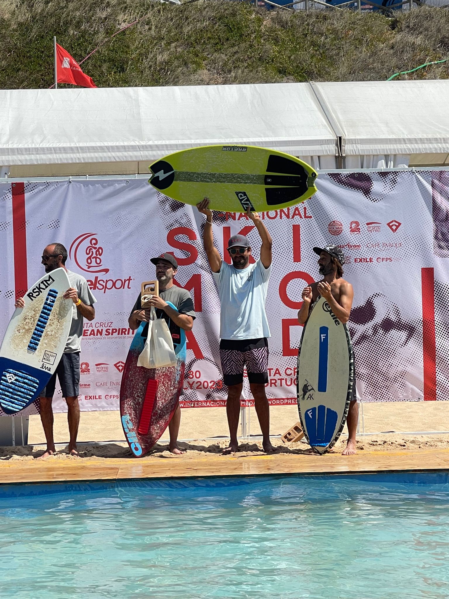 Internacional de Skimboard do Ocean Spirit 2023 terminou com grande sucesso na Praia de Santa Cruz